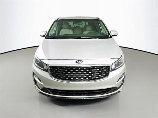 2021 Kia Sedona LX