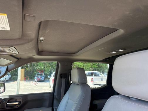 Quicksilver Metallic 2019 GMC Sierra 1500 SLT
