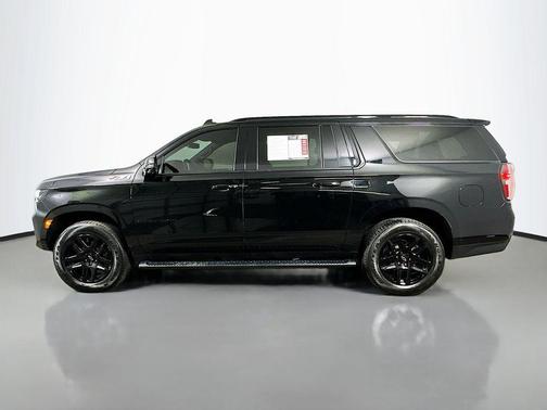 2022 Chevrolet Suburban 4WD Z71