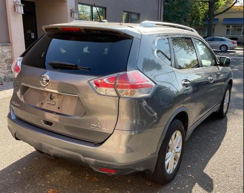 2016 Nissan Rogue SV