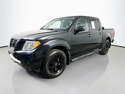 Magnetic Black Pearl 2021 Nissan Frontier SV