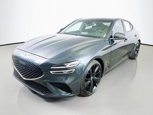 2023 Genesis G70 2.0T RWD