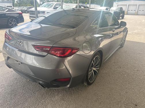 2018 INFINITI Q60 3.0T LUXE