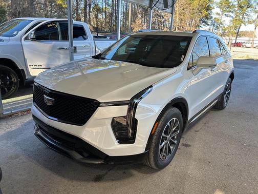 2025 Cadillac XT4 Sport