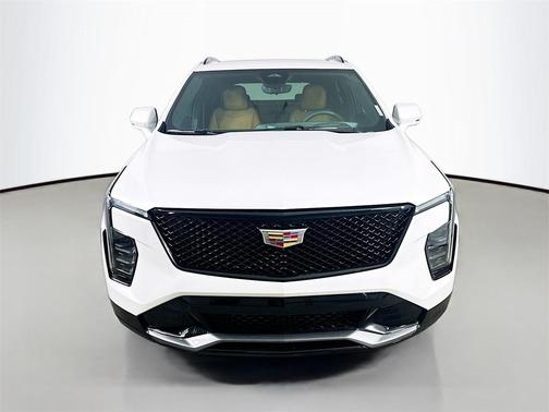 2025 Cadillac XT4 Sport