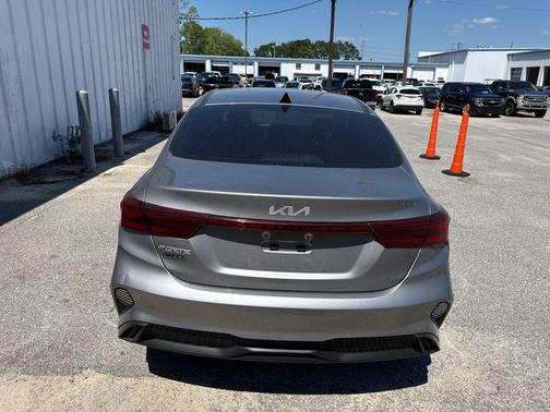Steel Gray 2024 Kia Forte LXS