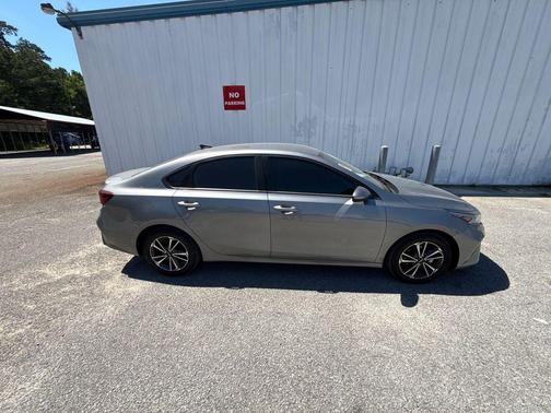 Steel Gray 2024 Kia Forte LXS