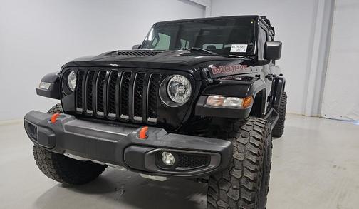 Black Clearcoat 2021 Jeep Gladiator Mojave 4x4
