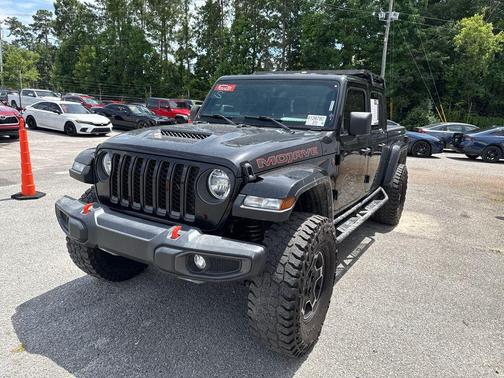 Black Clearcoat 2021 Jeep Gladiator Mojave 4x4