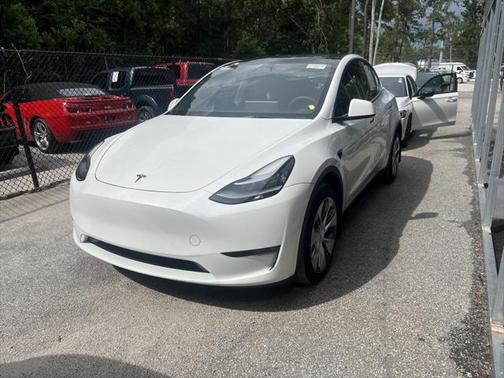 2023 Tesla Model Y Long Range Dual Motor All-Wheel Drive