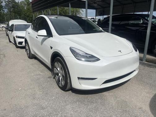 2023 Tesla Model Y Long Range Dual Motor All-Wheel Drive
