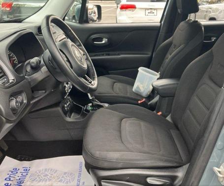 2017 Jeep Renegade Altitude