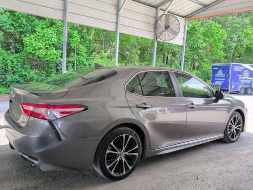Predawn Gray Mica 2020 Toyota Camry SE