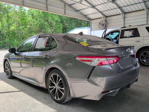 Predawn Gray Mica 2020 Toyota Camry SE