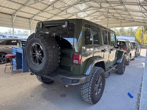2016 Jeep Wrangler Unlimited Sahara