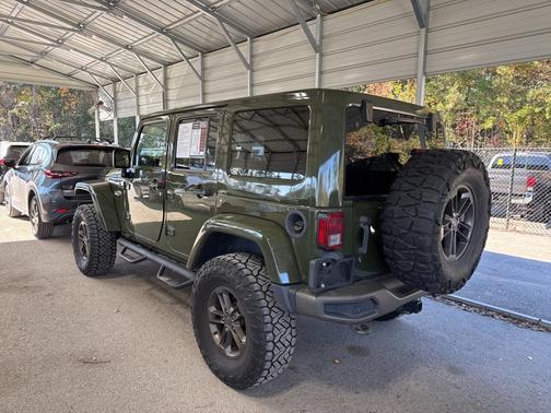 2016 Jeep Wrangler Unlimited Sahara