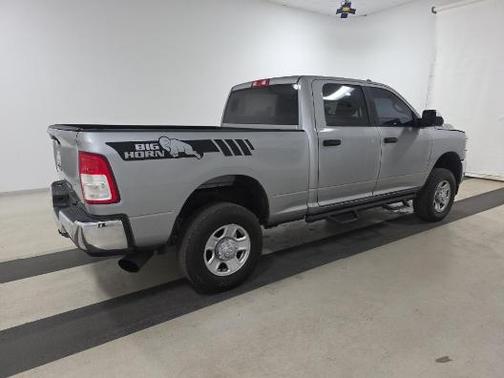 2022 RAM 2500 Big Horn Crew Cab 4x4 6'4' Box