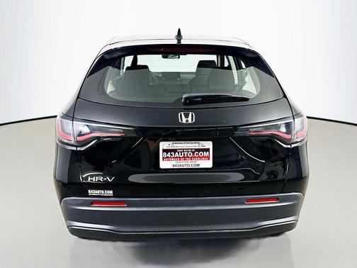 Platinum White Pearl 2025 Honda HR-V LX