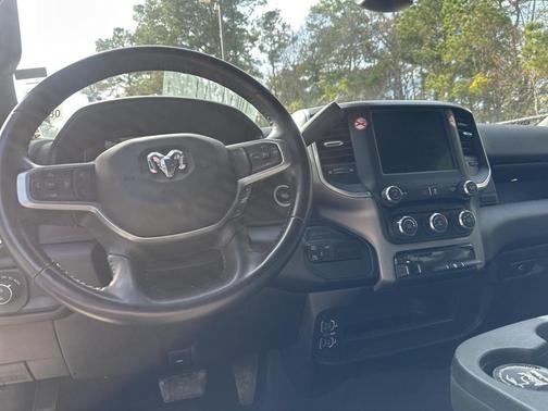 2024 RAM 2500 Big Horn Crew Cab 4x4 8' Box