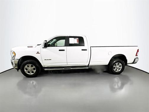 2024 RAM 2500 Big Horn Crew Cab 4x4 8' Box