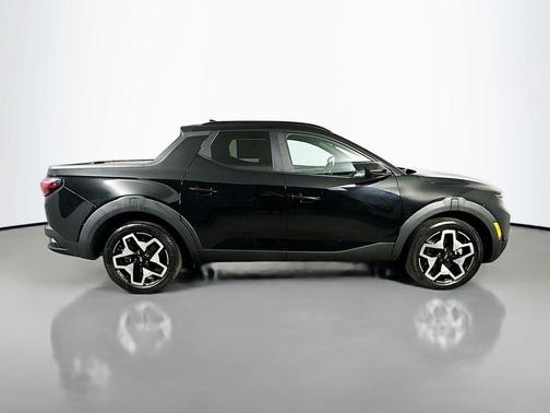Phantom Black 2023 Hyundai SANTA CRUZ Limited