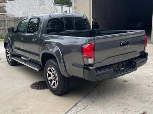 2019 Toyota Tacoma SR