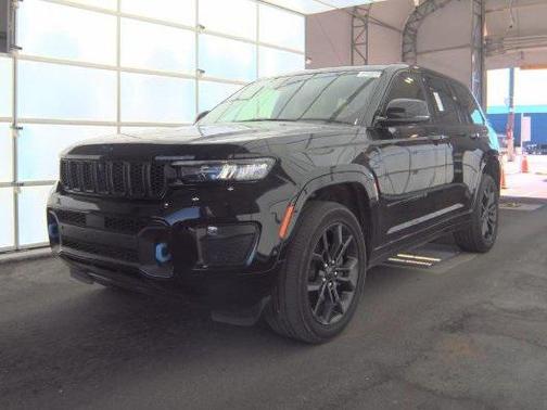2023 Jeep Grand Cherokee 4xe 30th Anniversary