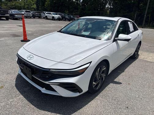 Serenity White 2024 Hyundai ELANTRA Limited