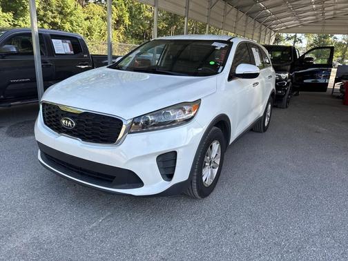 2019 Kia Sorento LX