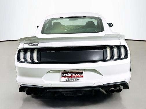 Oxford White 2018 Ford Mustang GT Premium