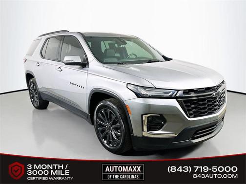Sterling Gray Metallic 2023 Chevrolet Traverse RS