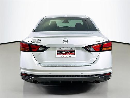 2020 Nissan Altima SR FWD
