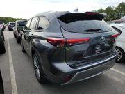 Magnetic Gray Metallic 2021 Toyota Highlander Platinum