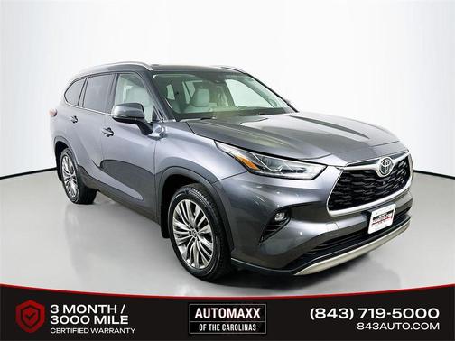 Magnetic Gray Metallic 2021 Toyota Highlander Platinum