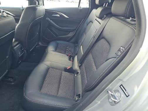 2019 INFINITI QX30 LUXE