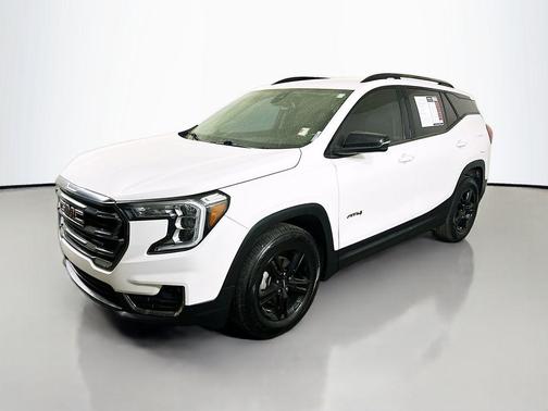2022 GMC Terrain AWD AT4