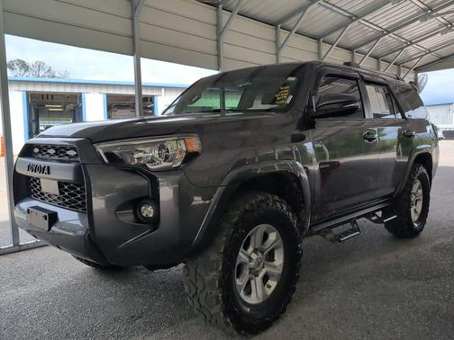 Magnetic Gray Metallic 2021 Toyota 4Runner SR5 Premium