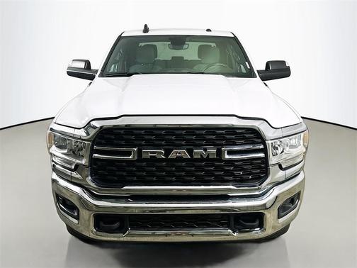 2022 RAM 2500 Big Horn Crew Cab 4x4 6'4' Box