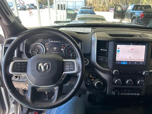 2022 RAM 2500 Big Horn Crew Cab 4x4 6'4' Box