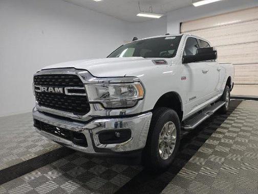 2022 RAM 2500 Big Horn Crew Cab 4x4 6'4' Box