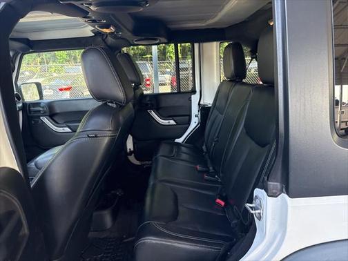 2014 Jeep Wrangler Unlimited Rubicon