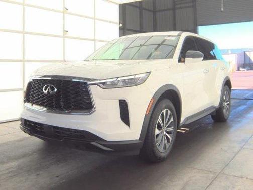 2025 INFINITI QX60 Pure