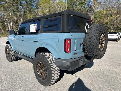 2021 Ford Bronco Outer Banks
