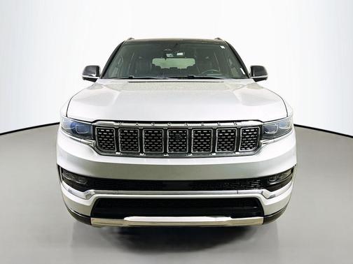 2023 Jeep Grand Wagoneer 4x4