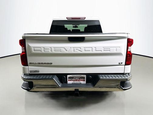 Summit White 2021 Chevrolet Silverado 1500 LT