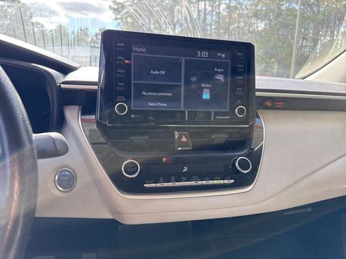 2022 Toyota Corolla Hybrid LE