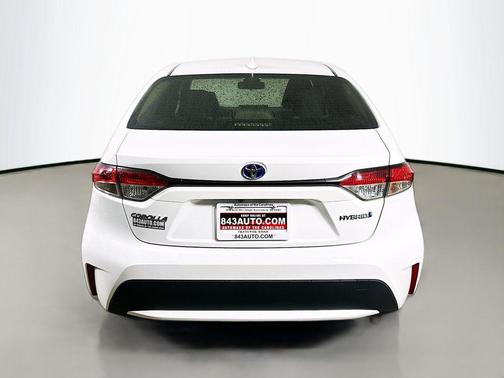 2022 Toyota Corolla Hybrid LE