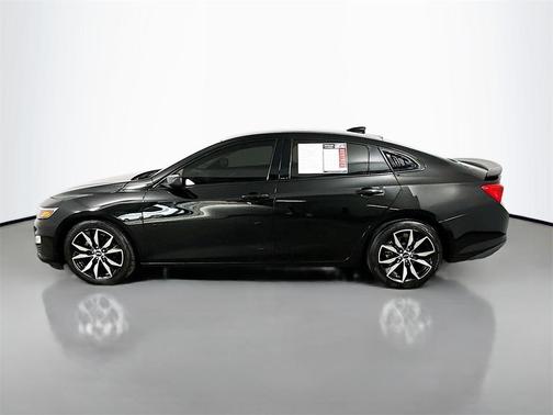 2022 Chevrolet Malibu FWD RS