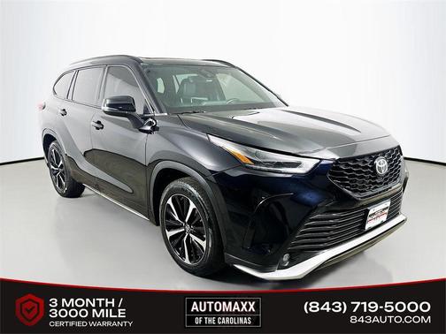 Midnight Black Metallic 2021 Toyota Highlander XSE