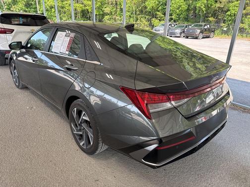 Amazon Gray 2024 Hyundai ELANTRA Limited